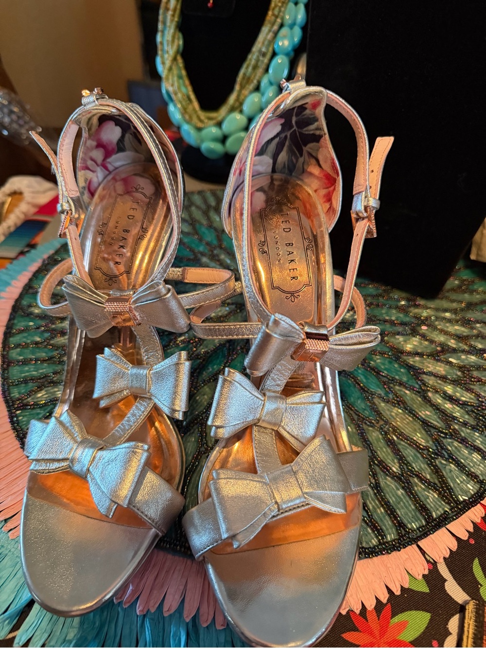 Applolini Bow Stiletto Sandals